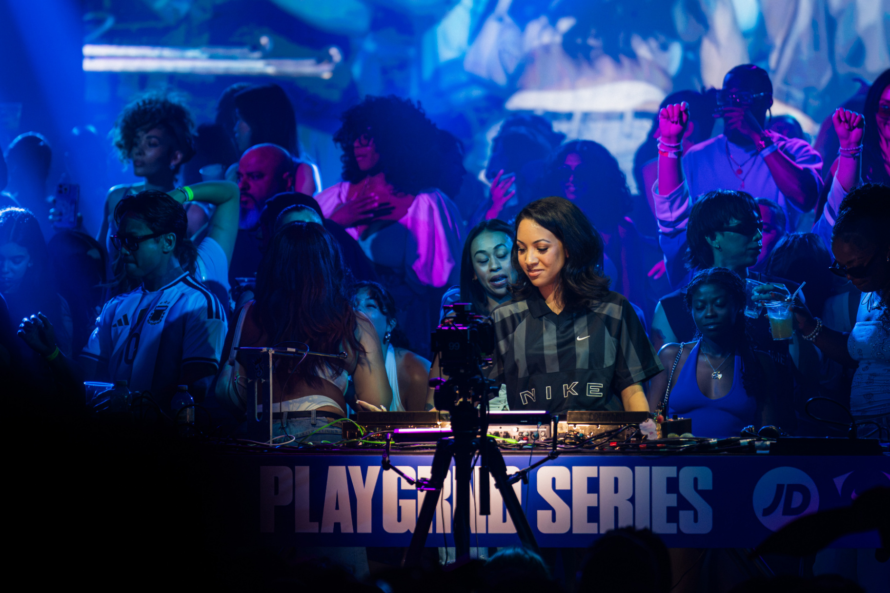 Rennie — Center Stage — PLAYGRND Series 2026